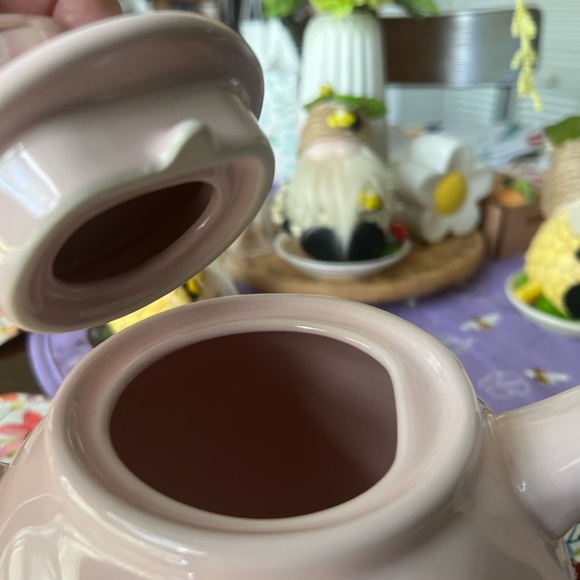 NEW RAE DUNN TEA POT - Picture 4 of 4